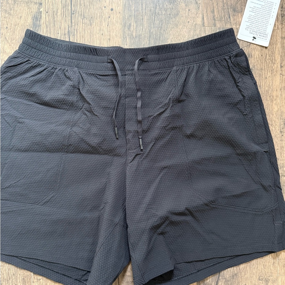 Lululemon Athletica Black Waffle Knit Shorts